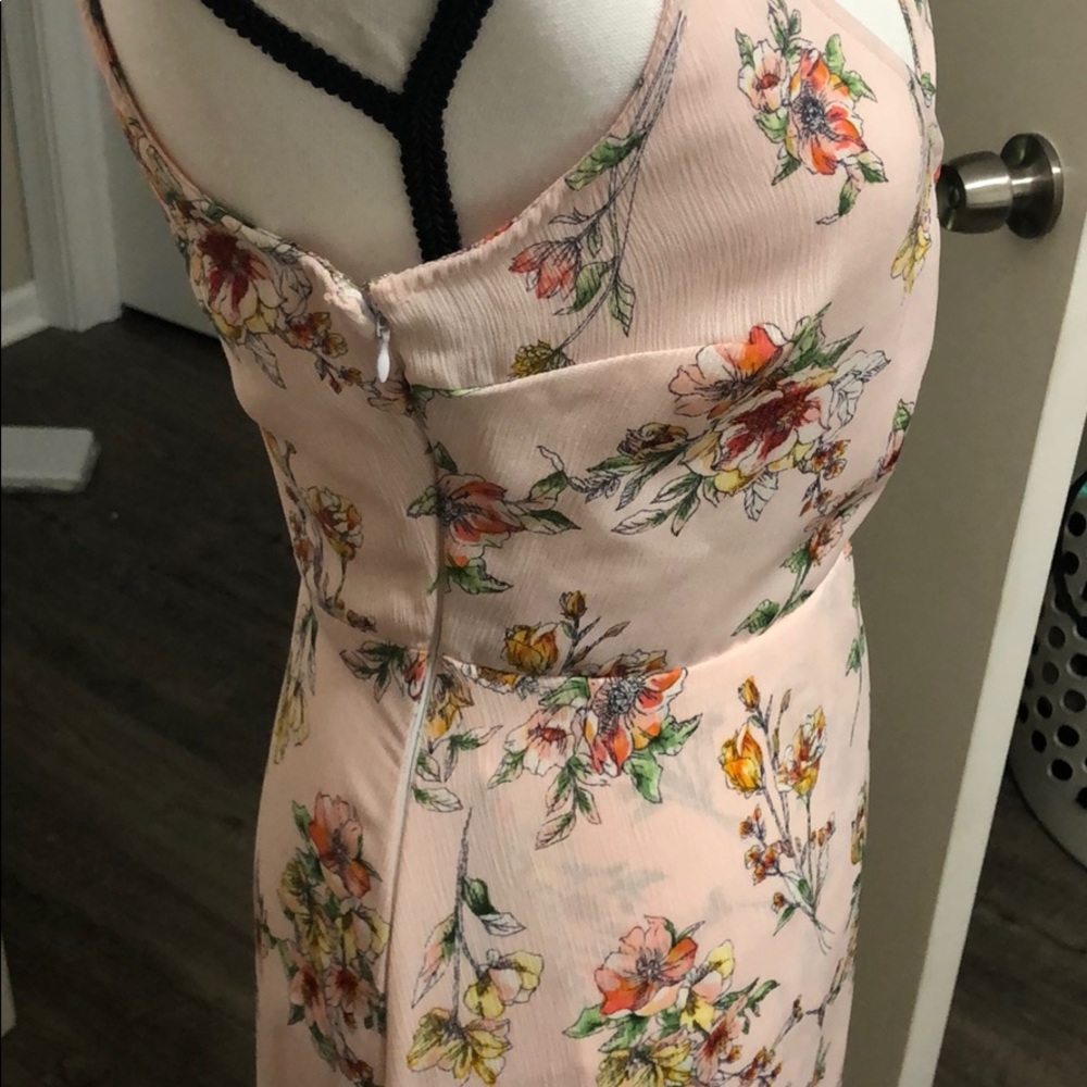 SUMMER DRESS! - Picture 4 of 6